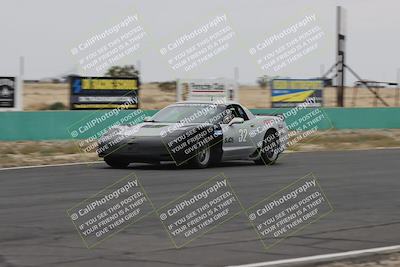 media/Jun-01-2025-CalClub SCCA (Sun) [[eae223c5dd]]/Group 4/Race (Front Straight)/